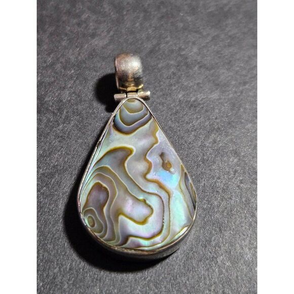 *Sale* Sterling silver abalone pendant - Picture 1 of 10